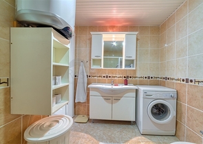 Трехкомнатная меблированная квартира в районе Оба