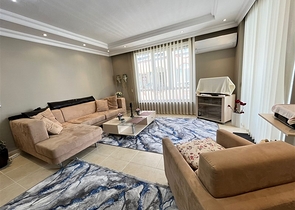 Трехкомнатная меблированная квартира в районе Оба