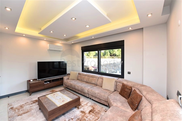 Пентхаус с панорамным видом на Cредиземное море