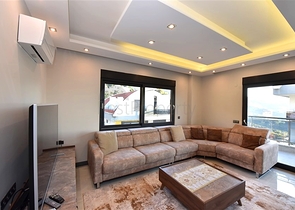 Пентхаус с панорамным видом на Cредиземное море