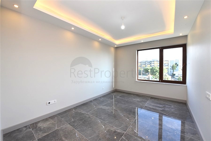 Пентхаус 3+1 с видом на Средиземное море в Махмутларе