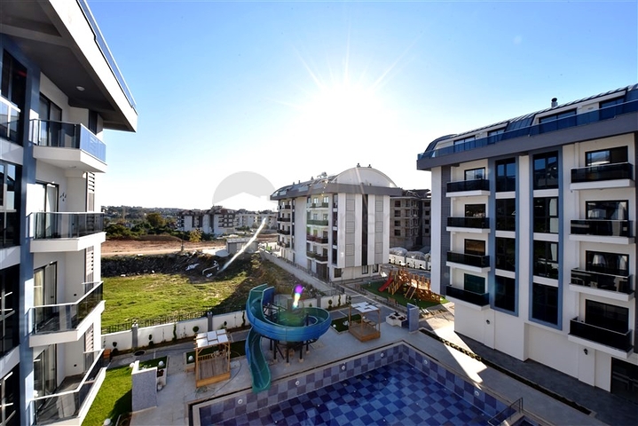 Уютная квартира 1+1 в комплексе с разнообразной инфраструктурой в районе Оба