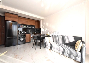 Уютная квартира 1+1 в комплексе с разнообразной инфраструктурой в районе Оба