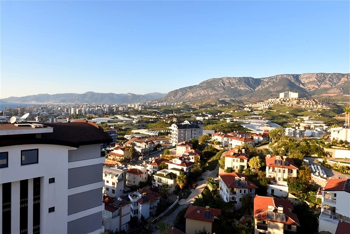 Пентхаус 2+1 с потрясающим видом в районе Каргыджак