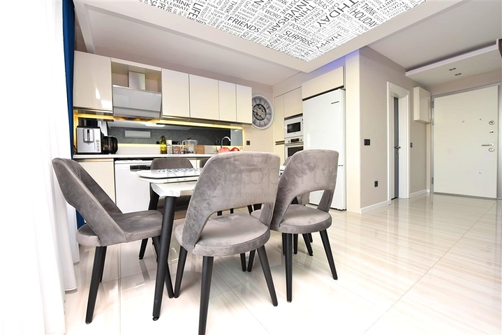 Пентхаус 2+1 с потрясающим видом в районе Каргыджак