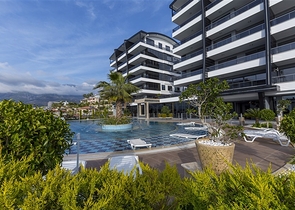 Пентхаус 2+1 с потрясающим видом в районе Каргыджак