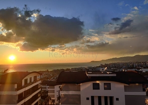 Пентхаус 2+1 с потрясающим видом в районе Каргыджак