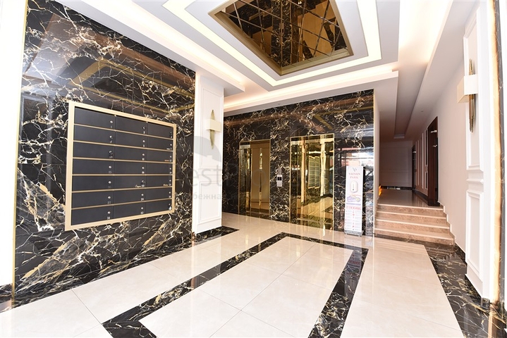 Шикарная квартира планировкой 3+1 с отдельной кухней в центральной части Алании