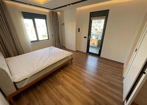 Шикарная квартира планировкой 3+1 с отдельной кухней в центральной части Алании