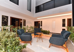 Шикарная квартира планировкой 3+1 с отдельной кухней в центральной части Алании