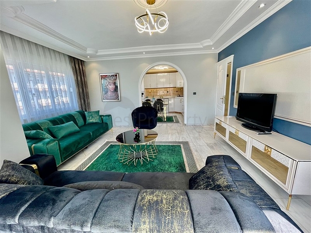 Пентхаус 4+1 в районе Оба