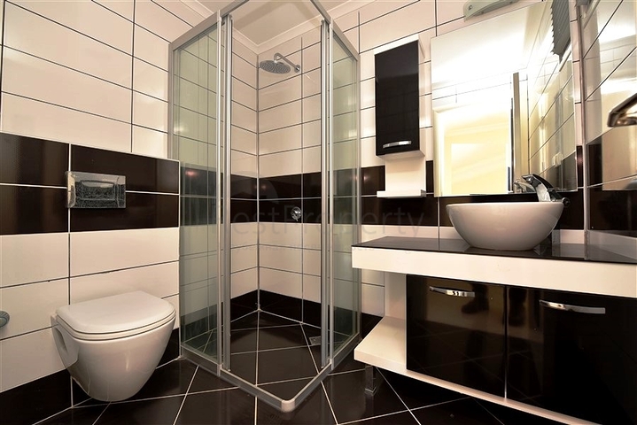 Квартира 2+1 с панорамным видом на море в районе пляжа Клеопатры