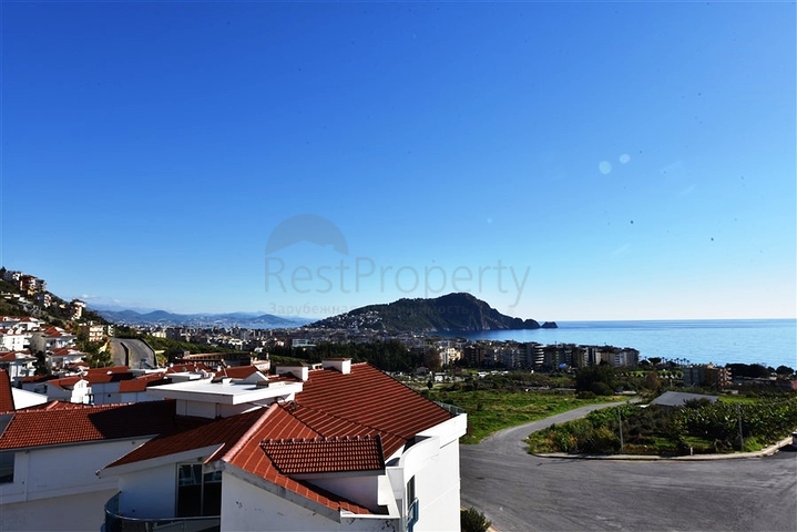 Квартира 2+1 с панорамным видом на море в районе пляжа Клеопатры