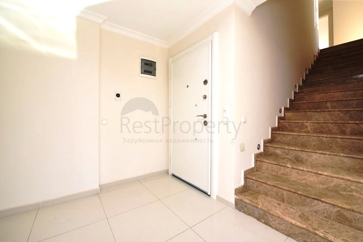 Квартира 2+1 с панорамным видом на море в районе пляжа Клеопатры