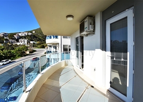 Квартира 2+1 с панорамным видом на море в районе пляжа Клеопатры