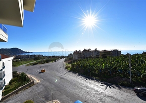 Квартира 2+1 с панорамным видом на море в районе пляжа Клеопатры