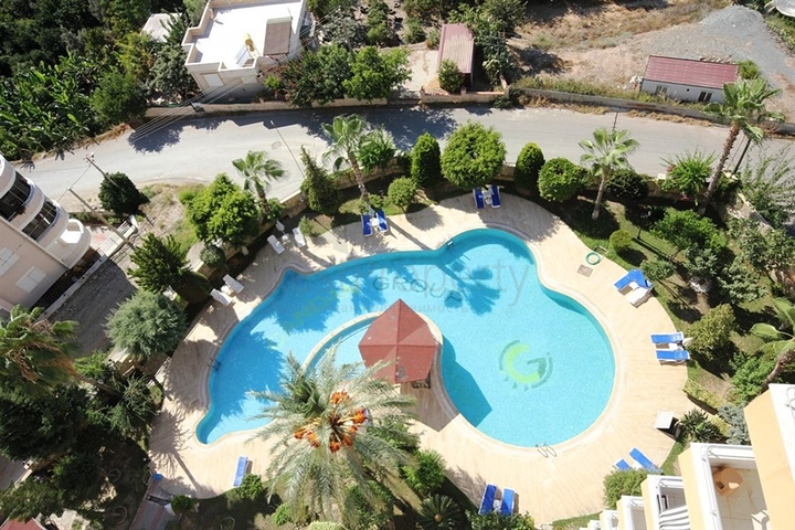 Апартаменты 2+1 с видом на море в Махмутларе