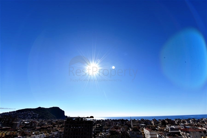 Пентхаус 2+1 с видом на море на Клеопатре