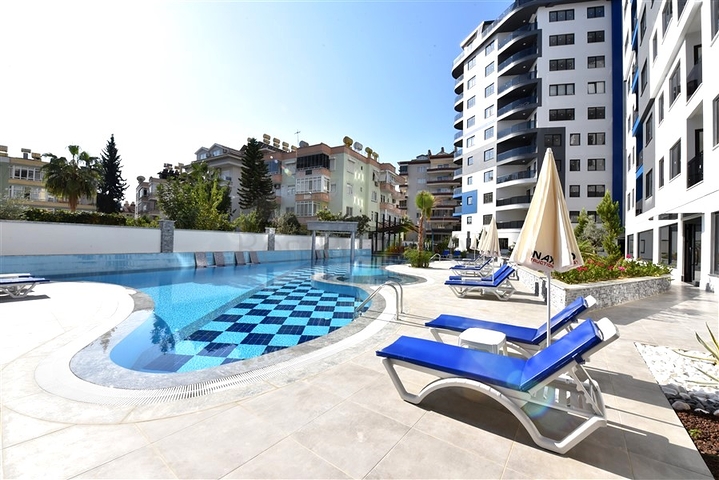 Пентхаус 2+1 с видом на море на Клеопатре