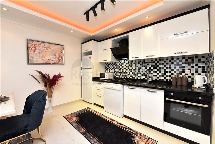 Пентхаус планировкой 2+1 на Клеопатре