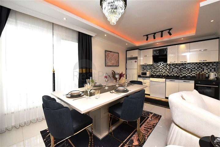 Пентхаус планировкой 2+1 на Клеопатре