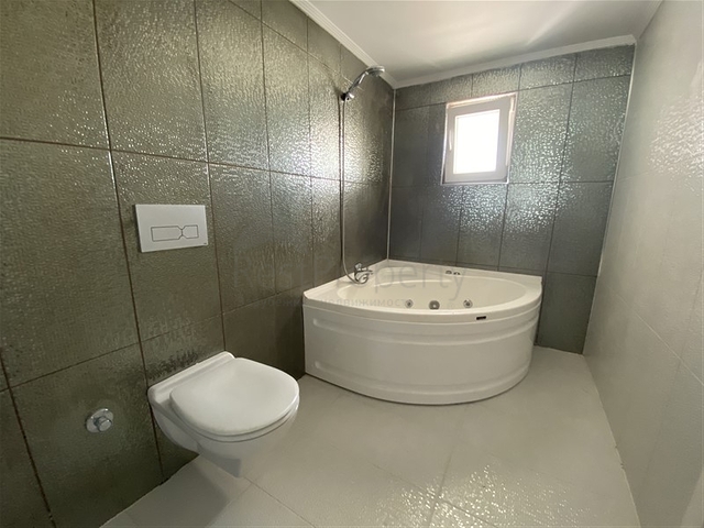 Пентхаус с панорамным видом на море в районе Тосмур