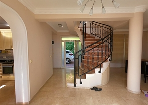 Видовая вилла в районе Каргыджак