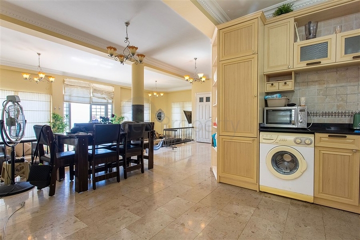 Вилла 4+1 в элитном районе Каргыджак 