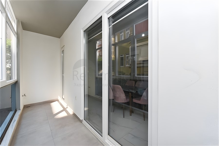 Квартира планировки 2+1 с отдельной кухней в новом доме 