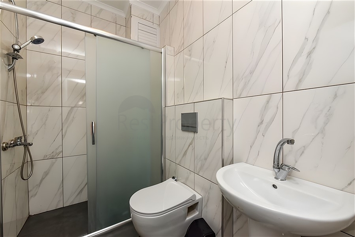 Квартира планировки 2+1 с отдельной кухней в новом доме 