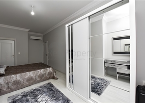 Квартира планировки 2+1 с отдельной кухней в новом доме 