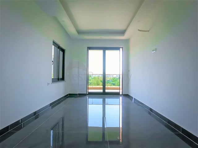 Большая вилла 4+2 в знаменитом районе Махмутлар