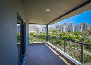 Большая вилла 4+2 в знаменитом районе Махмутлар