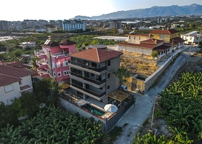 Большая вилла 4+2 в знаменитом районе Махмутлар