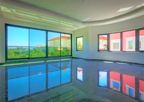 Большая вилла 4+2 в знаменитом районе Махмутлар