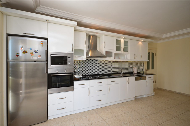 Просторная квартира 3+1 в районе Тосмур