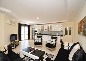 Просторная квартира 3+1 в районе Тосмур