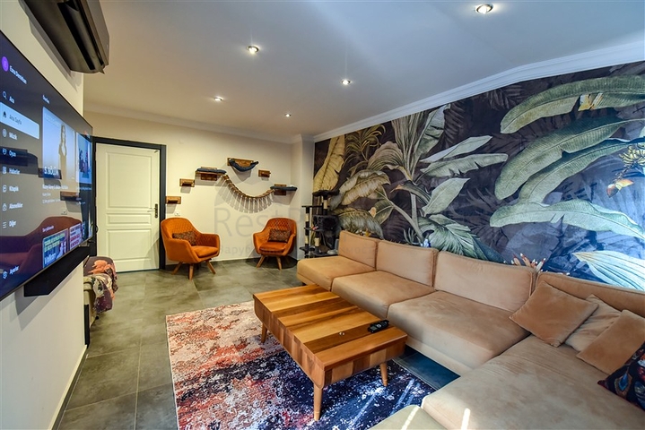 Просторная квартира в районе Оба