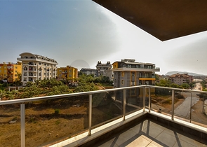 Просторная квартира в районе Оба