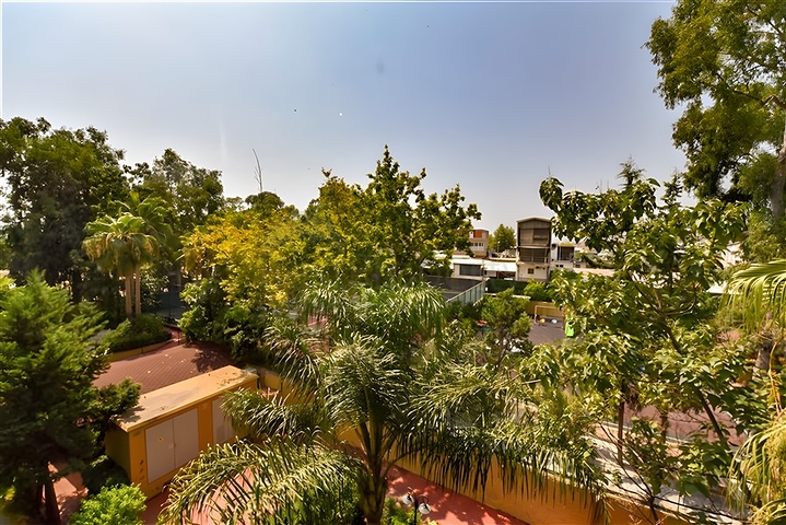 Меблированная квартира 2+1 в комплексе на первой береговой линии в центре Алании