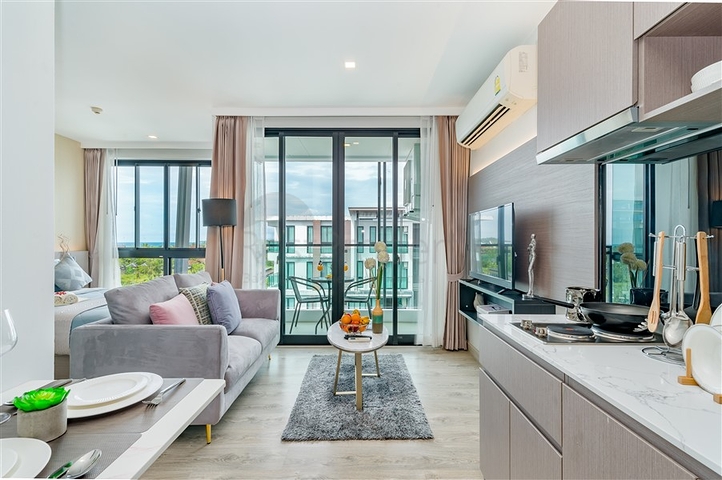 Жилой комплекс в 200 метрах от пляжа Наянг