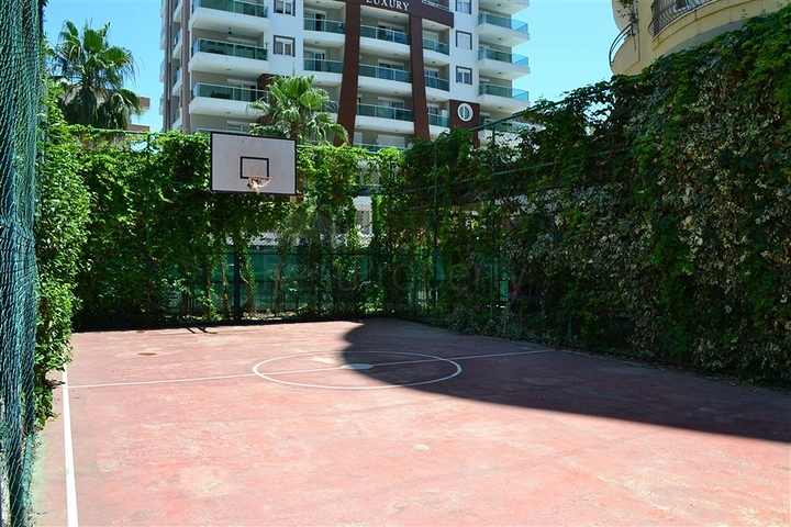 Просторная квартира 2+1 в популярном районе Махмутлар