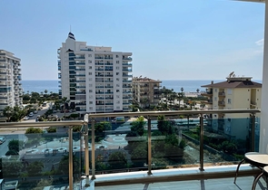 Готовая к проживанию квартира 1+1 с шикарным видом на море