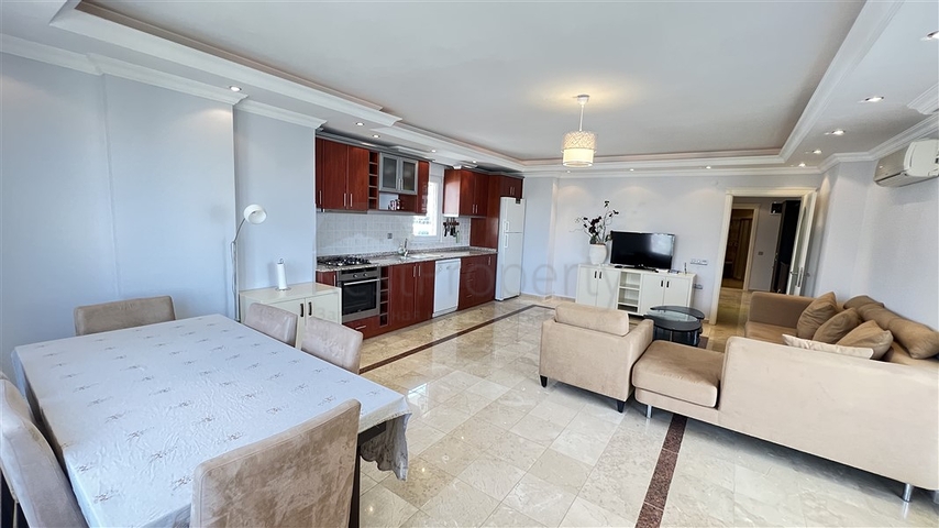 Квартира с видом на море в районе Тосмур