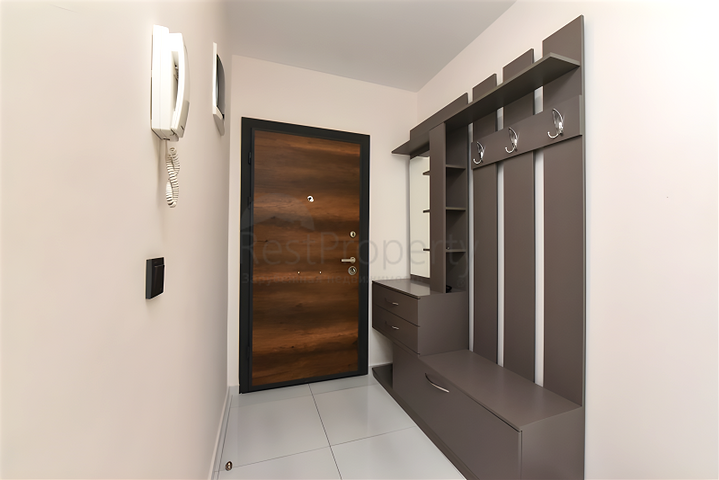 Большая квартира в аренду в комплексе с отельной инфраструктурой в районе Махмутлар! 