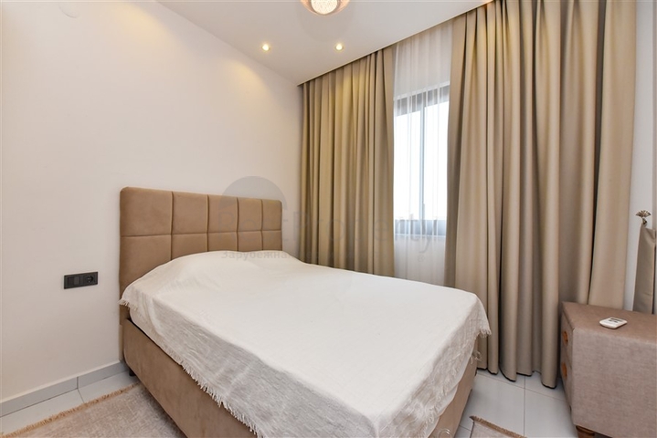 Большая квартира в аренду в комплексе с отельной инфраструктурой в районе Махмутлар! 