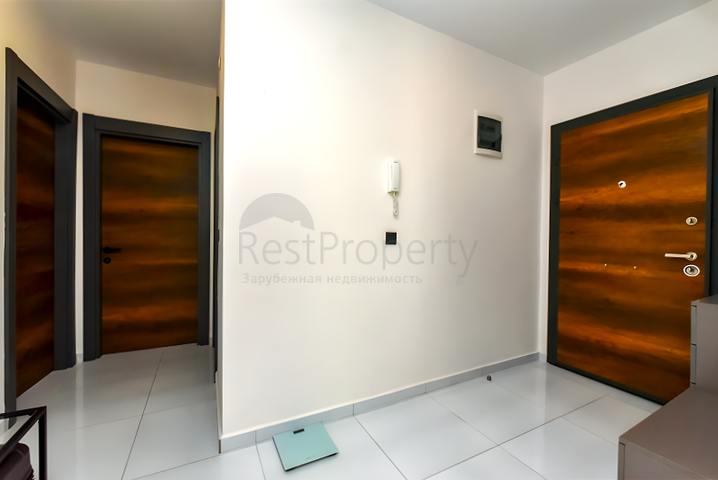 Большая квартира в аренду в комплексе с отельной инфраструктурой в районе Махмутлар! 