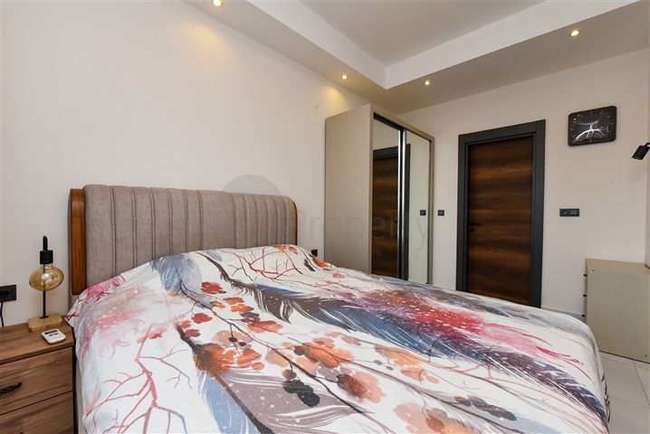 Большая квартира в аренду в комплексе с отельной инфраструктурой в районе Махмутлар! 