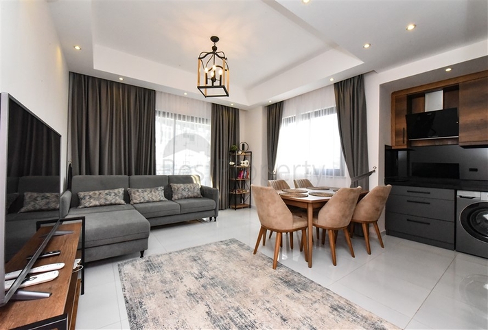 Большая квартира в аренду в комплексе с отельной инфраструктурой в районе Махмутлар! 