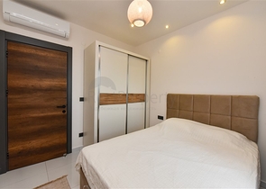 Большая квартира в аренду в комплексе с отельной инфраструктурой в районе Махмутлар! 